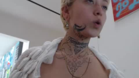 Snapshot of seley222 chatting on June 18, 2026, 1:59 pm Ask me online show from June 18, 2026, 1:59 pm