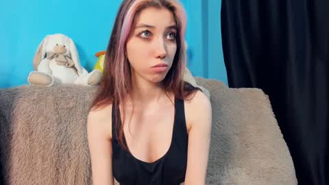 Snapshot of sell0n chatting on December 22, 2024, 3:33 am Mindy online show from December 22, 2024, 3:33 am