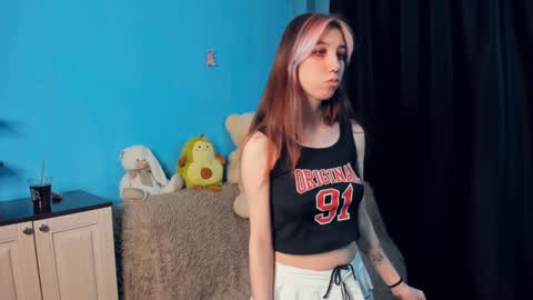 Snapshot of sell0n chatting on December 24, 2024, 3:38 am Mindy online show from December 24, 2024, 3:38 am