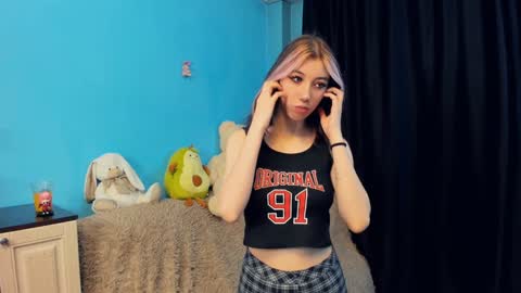 Snapshot of sell0n chatting on December 27, 2024, 12:50 am Mindy online show from December 27, 2024, 12:50 am