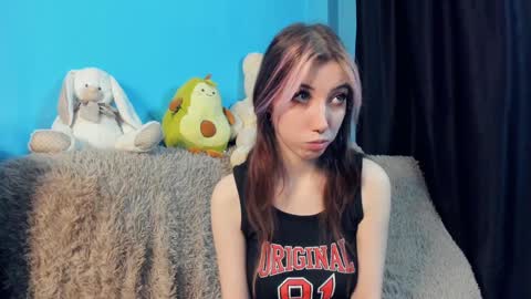 Snapshot of sell0n chatting on December 27, 2024, 3:53 am Mindy online show from December 27, 2024, 3:53 am