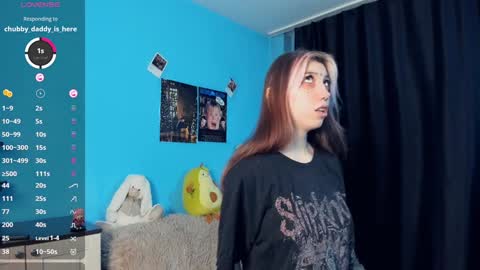 Snapshot of sell0n chatting on December 29, 2024, 1:13 am Mindy online show from December 29, 2024, 1:13 am