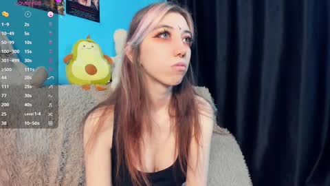 Snapshot of sell0n chatting on December 31, 2024, 4:27 am Mindy online show from December 31, 2024, 4:27 am