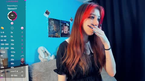 Snapshot of sell0n chatting on January 5, 2025, 12:31 am Mindy online show from January 5, 2025, 12:31 am