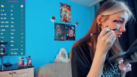 Snapshot of sell0n chatting on February 18, 2025, 3:21 am Mindy online show from February 18, 2025, 3:21 am