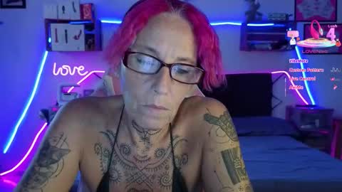 Selvaggia Del Caribe online show from October 29, 2025, 5:36 pm