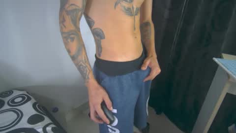 Snapshot of sem_alas chatting on February 16, 2025, 2:42 am sem_alas online show from February 16, 2025, 2:42 am