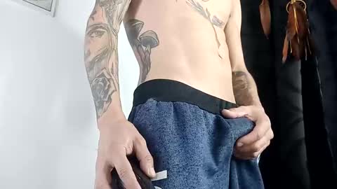 Snapshot of sem_alas chatting on February 21, 2025, 5:35 am sem_alas online show from February 21, 2025, 5:35 am