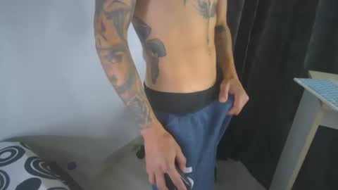 Snapshot of sem_alas chatting on March 6, 2025, 1:05 am sem_alas online show from March 6, 2025, 1:05 am