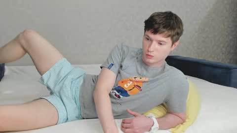 Snapshot of semyonone chatting on June 4, 2026, 6:36 pm Semyon online show from June 4, 2026, 6:36 pm