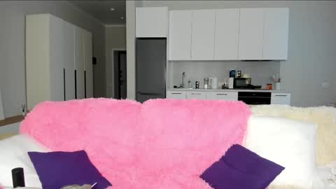 Snapshot of sen0_rita chatting on November 3, 2025, 9:32 am Ami online show from November 3, 2025, 9:32 am