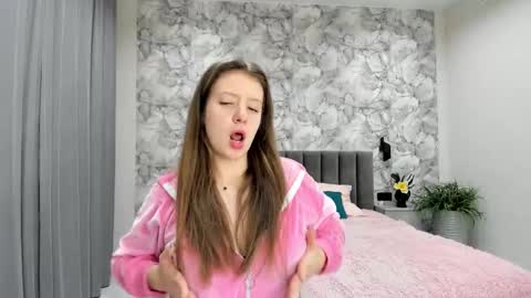 Snapshot of sen0_rita chatting on November 28, 2025, 9:23 am Ami online show from November 28, 2025, 9:23 am