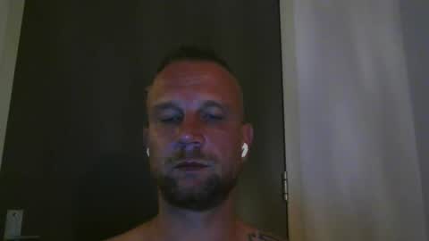 Snapshot of sence08 chatting on October 26, 2025, 10:58 pm sence08 online show from October 26, 2025, 10:58 pm