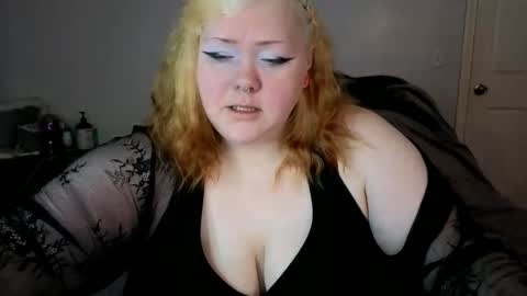 Goddess Ember online show from March 19, 2026, 2:48 am