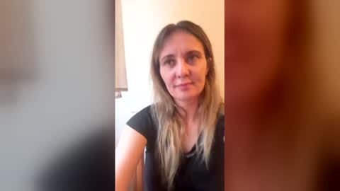 Snapshot of sennya_hayes chatting on February 17, 2026, 10:12 am Sennya online show from February 17, 2026, 10:12 am