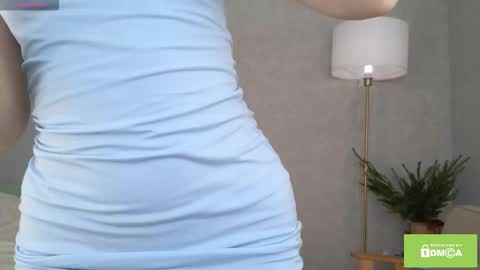 Snapshot of sensationnew chatting on December 16, 2025, 8:30 am sensationnew online show from December 16, 2025, 8:30 am