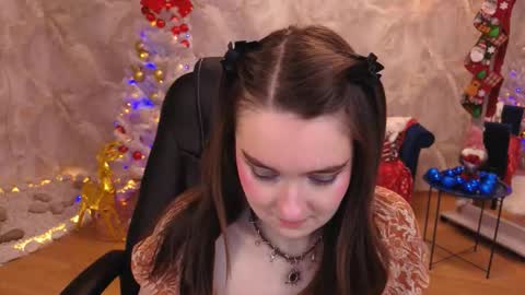 sensemysoul online show from December 16, 2025, 6:35 pm