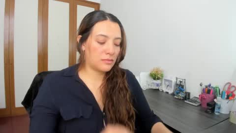 Samantha -  online show from December 3, 2024, 6:28 pm