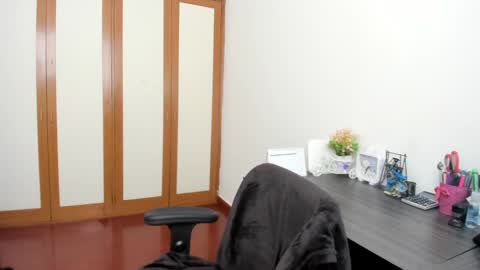 Samantha -  online show from December 6, 2024, 5:33 pm