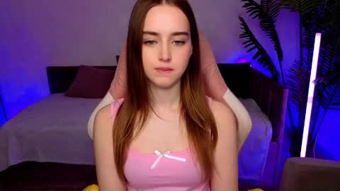 Snapshot of sensual_amy_ chatting on April 6, 2026, 4:46 am Emily online show from April 6, 2026, 4:46 am