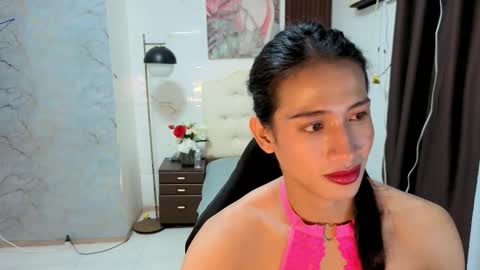 Snapshot of sensual_goergia chatting on September 20, 2025, 10:27 am sensual_goergia online show from September 20, 2025, 10:27 am