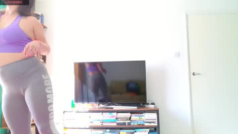 Jasmine online show from March 8, 2025, 1:47 pm