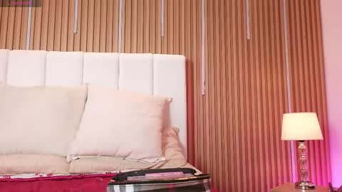 Snapshot of sensual_kim77 chatting on May 12, 2026, 12:57 pm Sensual Kim77 online show from May 12, 2026, 12:57 pm
