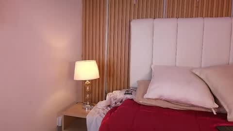 Snapshot of sensual_kim77 chatting on May 20, 2026, 1:06 pm Sensual Kim77 online show from May 20, 2026, 1:06 pm