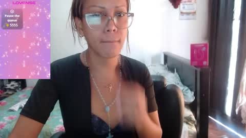 sensual_natalie online show from June 7, 2026, 3:38 pm