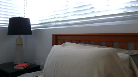 Cam online show from February 3, 2025, 9:18 pm