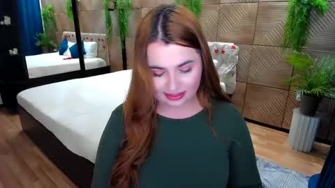 Snapshot of sensualcharisma chatting on June 3, 2026, 4:45 pm Becca online show from June 3, 2026, 4:45 pm