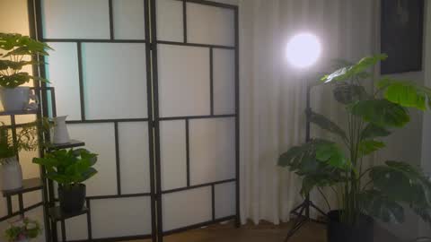 Snapshot of sensualcherry_ chatting on January 31, 2025, 11:45 pm Maria- OF sensual bee online show from January 31, 2025, 11:45 pm