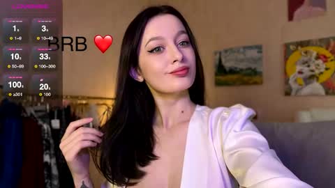 sensuallucy233 online show from January 16, 2026, 5:33 am