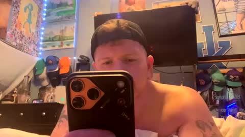 Snapshot of sensualsamuel69 chatting on April 3, 2026, 9:24 pm sensualsamuel69 online show from April 3, 2026, 9:24 pm