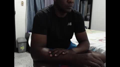 Snapshot of senyeiblack chatting on November 22, 2025, 10:53 pm Jose online show from November 22, 2025, 10:53 pm