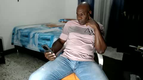 Snapshot of senyeiblack chatting on February 1, 2026, 11:58 pm Jose online show from February 1, 2026, 11:58 pm