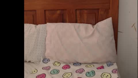 Snapshot of sera_booty chatting on September 16, 2025, 7:53 am Anne online show from September 16, 2025, 7:53 am