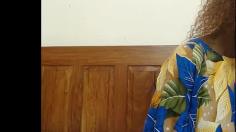 Snapshot of sera_booty chatting on March 21, 2026, 7:13 am Anne online show from March 21, 2026, 7:13 am