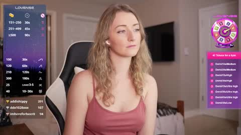 Snapshot of seraleexxx chatting on January 6, 2025, 9:11 pm SeraLeeXXX online show from January 6, 2025, 9:11 pm