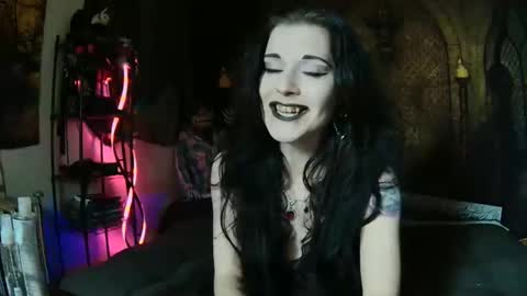 Snapshot of seraphinmunster chatting on November 13, 2025, 6:07 pm Seraphin Munster online show from November 13, 2025, 6:07 pm