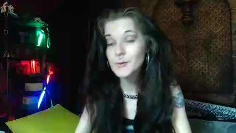 Seraphin Munster online show from April 15, 2026, 4:47 pm