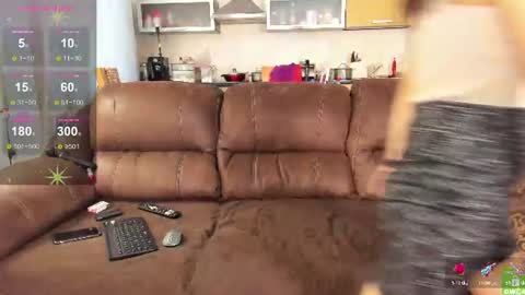 Snapshot of serdron_ chatting on August 2, 2026, 10:41 pm Alisha Kevin online show from August 2, 2026, 10:41 pm