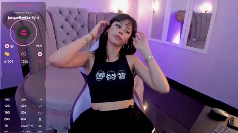 Snapshot of seren_bleck chatting on February 28, 2025, 4:43 am Seren Follow me online show from February 28, 2025, 4:43 am