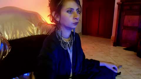 Serena Xyz online show from October 26, 2025, 5:08 pm