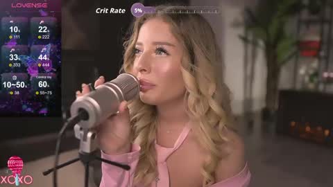 Serena online show from May 21, 2026, 8:49 pm