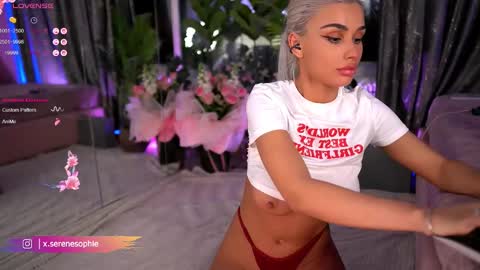 Snapshot of serene_sophiex chatting on February 26, 2025, 3:10 am Serene Sophiex online show from February 26, 2025, 3:10 am