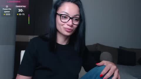 SereneSophi online show from June 9, 2026, 2:23 am