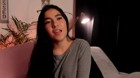 Snapshot of serenity_day chatting on February 7, 2025, 2:08 am Serenity online show from February 7, 2025, 2:08 am