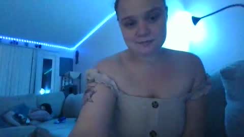 serenityfaith1 online show from May 3, 2026, 8:31 am
