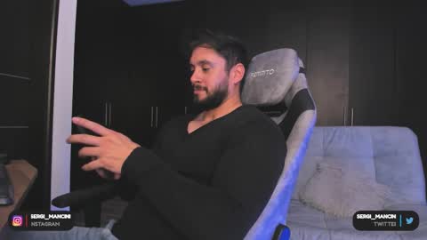 Snapshot of sergi_mancini11 chatting on December 15, 2025, 11:20 pm Sergi Mancini online show from December 15, 2025, 11:20 pm